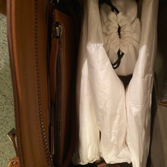 Alexandra Clancy Cognac Sullivan Tote Bag - Picture 3 of 11